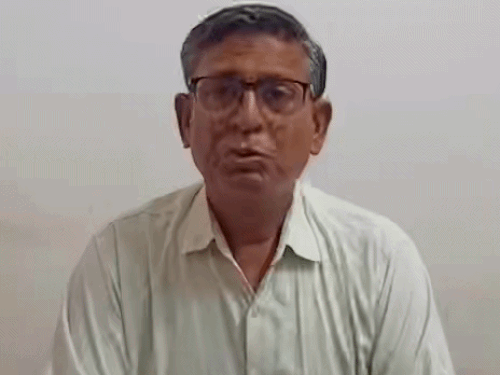 बर्खास्त पटवारी बोला-आत्महत्या नहीं की, बाकी सब झेल गया:क्लीन चिट के बाद भी नौकरी छीन ली; पटवार संघ ने दी हड़ताल की चेतावनी