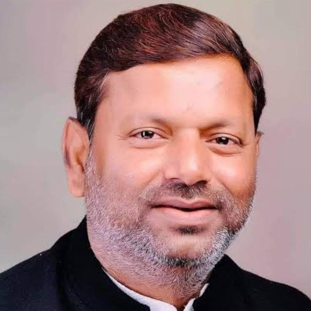 मेट्रो से मेरठ पहुंचेंगे भाजपा प्रदेश अध्यक्ष पंकज चौधरी:एक पेड़ मां के नाम अभियान के तहत करेंगे पौधारोपण, 'मन की बात' में होंगे शामिल