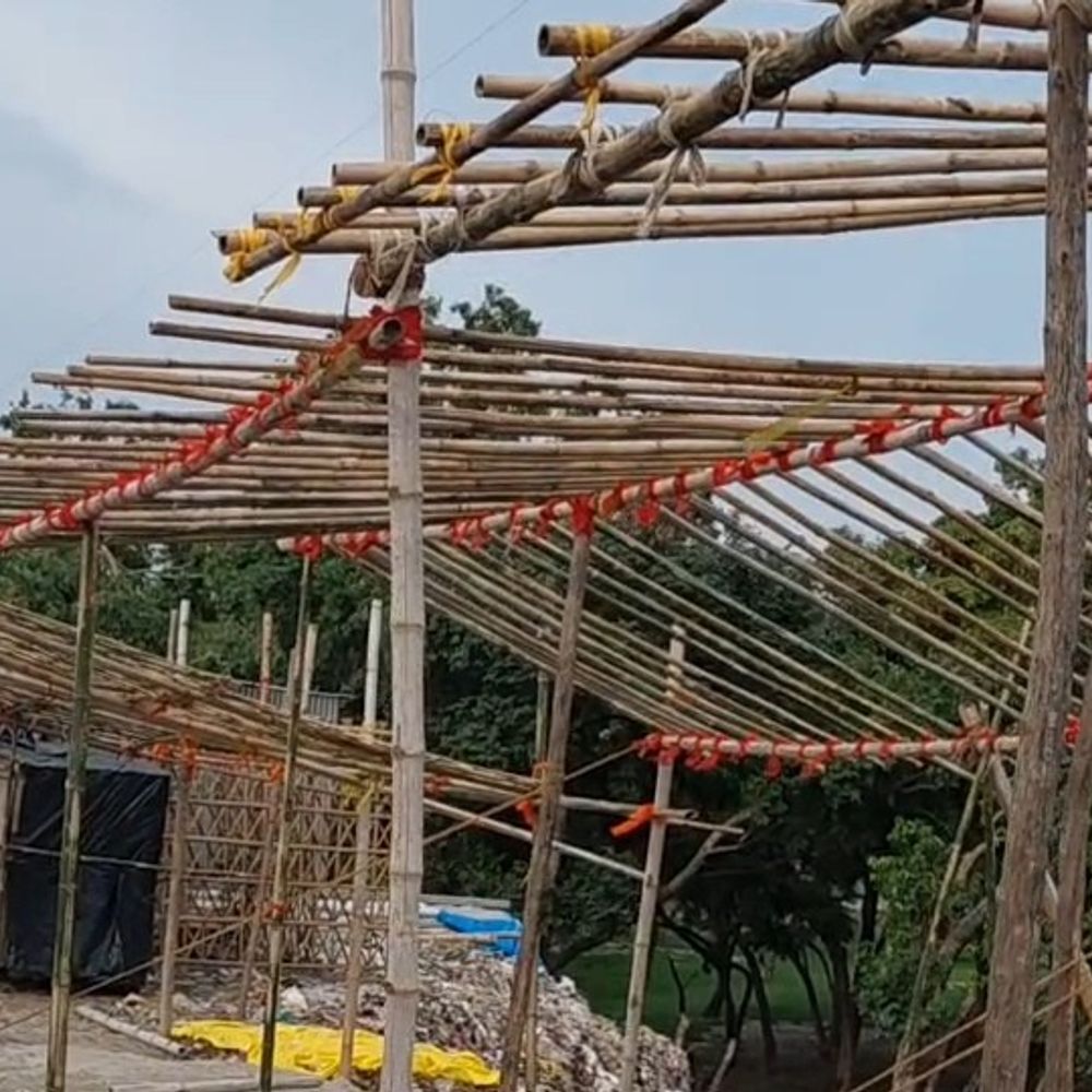 फर्रुखाबाद के पांचाल घाट पर सजने लगीं कांवड़ियों की दुकानें:30 जुलाई से शुरू होगा सावन, एक महीने तक रहेगा श्रद्धालुओं का मेला