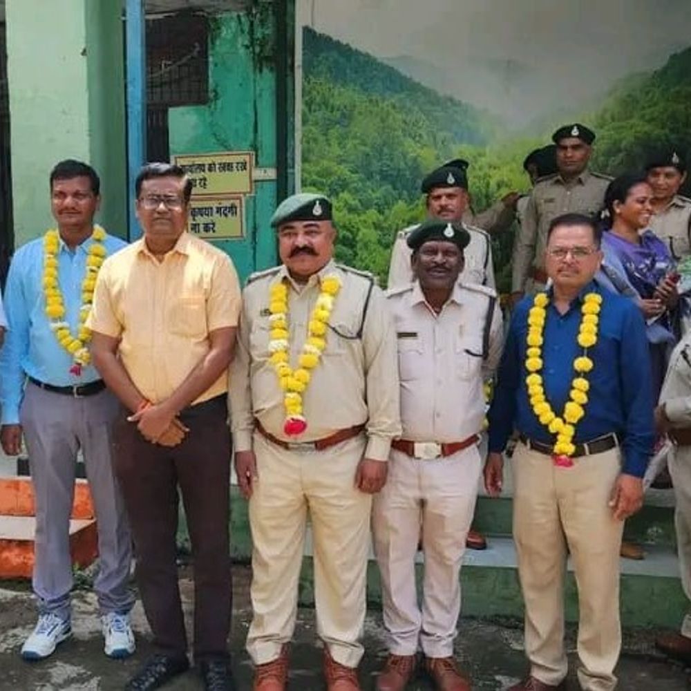 बुरहानपुर में 6 वन अधिकारी पदोन्नत, 4 रेंजर एसडीओ बने:नेपानगर-बुरहानपुर के पूर्णकालिक एसडीओ संभालेंगे वन विभाग की जिम्मेदारी