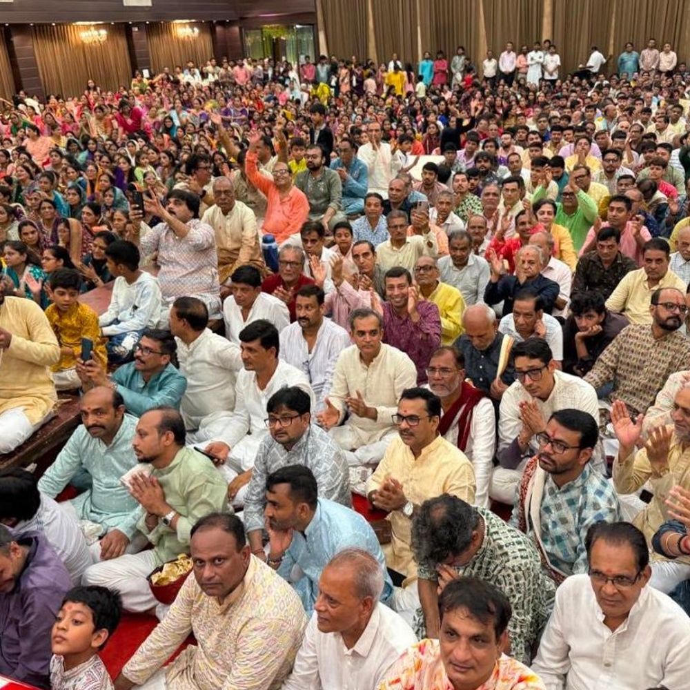 महाराष्ट्र के भायंदर में चातुर्मास प्रवेश:  मुनि निपुणरत्नविजयजी ने धर्मसभा में संदेश दिया; जापान से 81 श्रद्धालु पहुंचे – Jhabua News