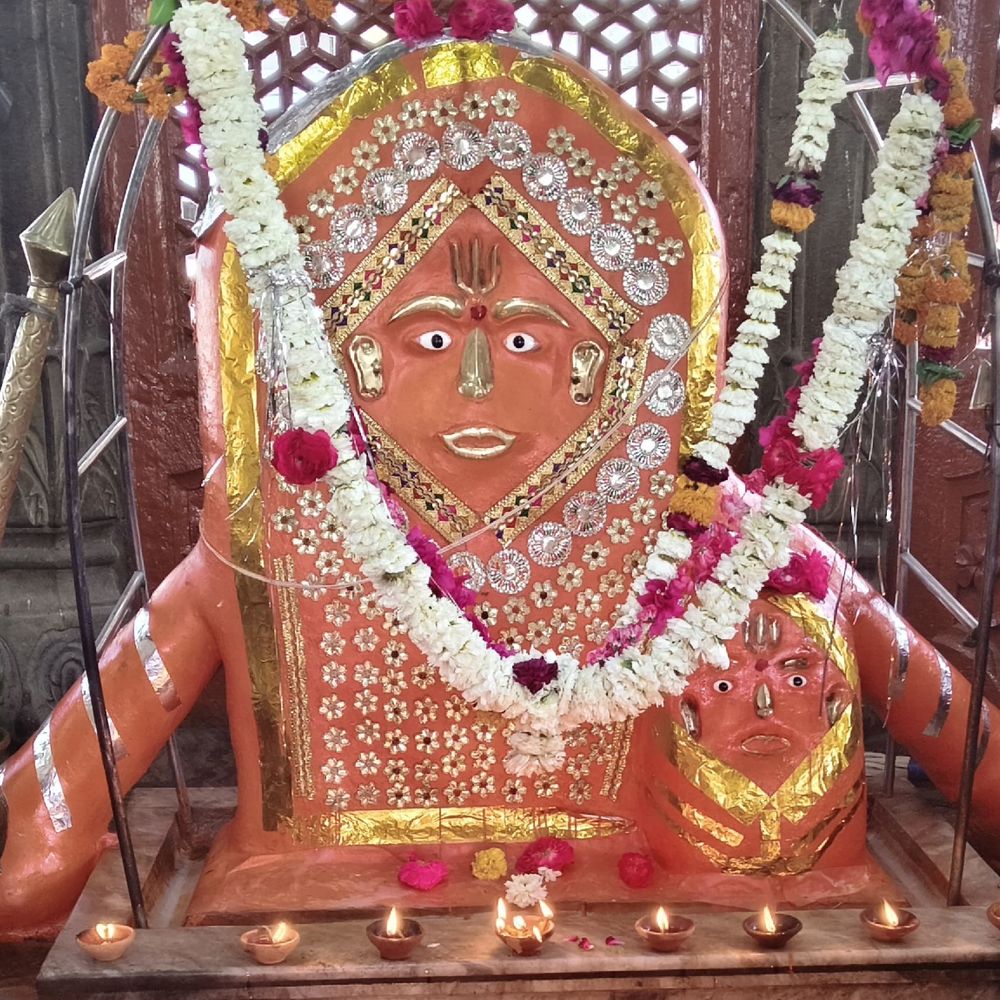 बालाजी मंदिरों में गुरु पूर्णिमा पर होंगे विशेष आयोजन:नर्मदा नदी के जल से ​अभिषेक, चोला चढ़ाकर होगा विशेष श्रृंगार