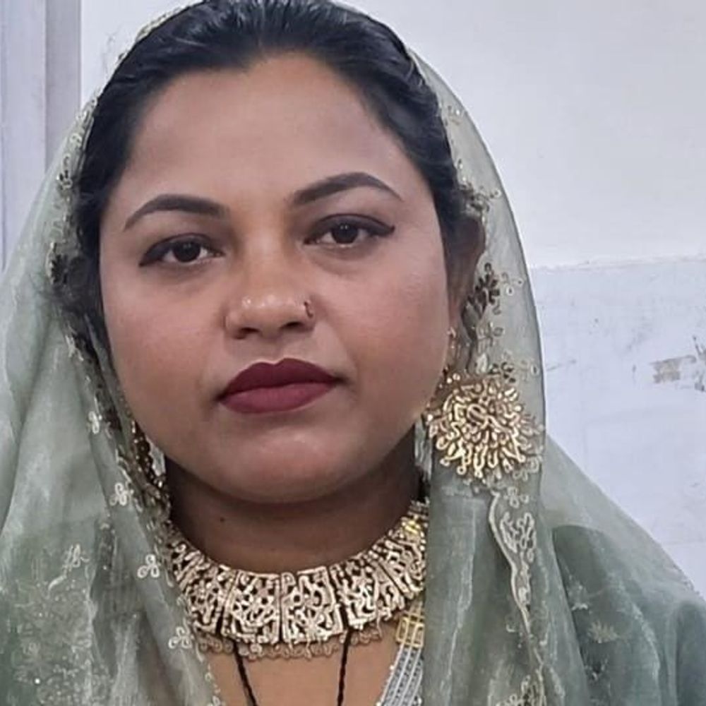 महिला ने चाकू से खुद का गला काटा:कानपुर में ससुराल वालों से थी परेशान, खून से लथपथ तड़पती रही, अस्पताल में मौत