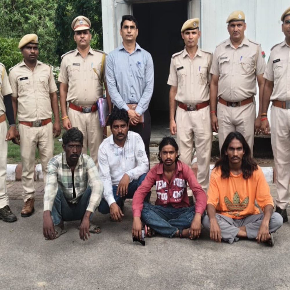 मादा-पैंथर की मौत मामले में 3 अन्य शिकारी गिरफ्तार:आरोपियों के पास कांटेदार जानवर साही का फोटो भी मिला, सभी को 15 दिन की जेल