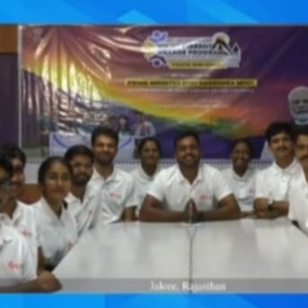 जालोर के सुनील ने PM मोदी से की बात:बोले- हिमाचल की सड़कें राजस्थान की सड़कों को दे रही टक्कर, सीमावर्ती गांवों में विकास देखकर बदला नजरिया