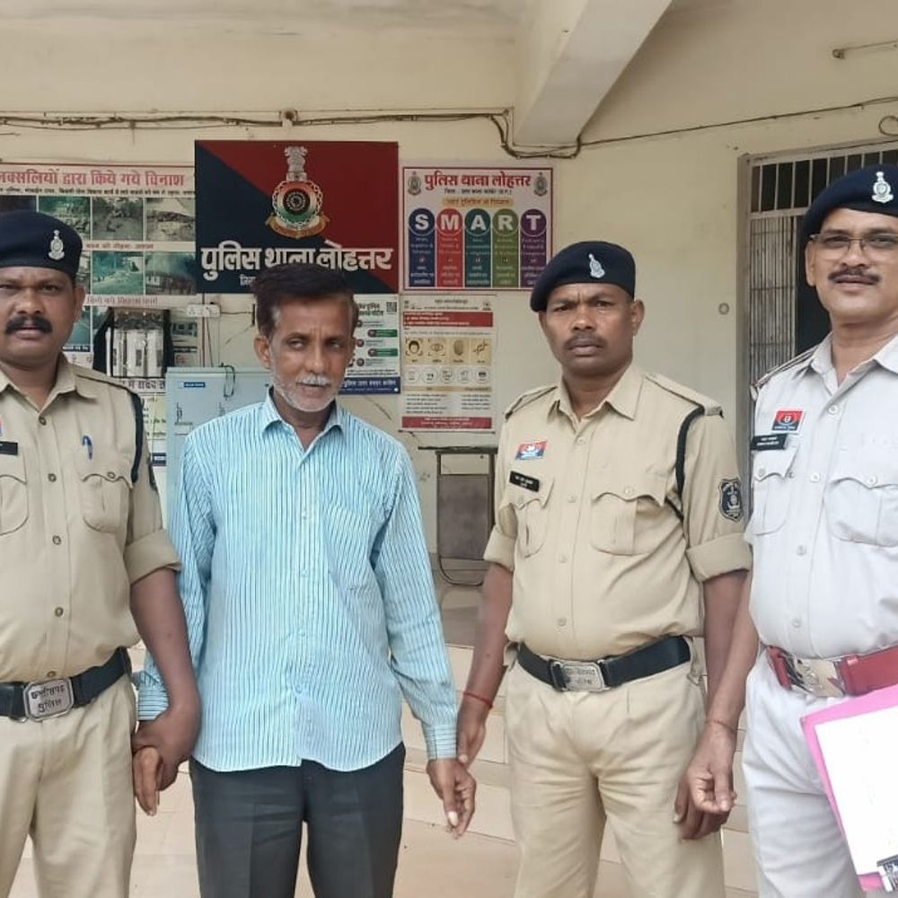 मानपुर से अवैध शराब सप्लाई का मुख्य आरोपी गिरफ्तार:कांकेर में 10.2 लीटर अंग्रेजी शराब की करता था बिक्री,उजियारा अभियान के तहत कार्रवाई