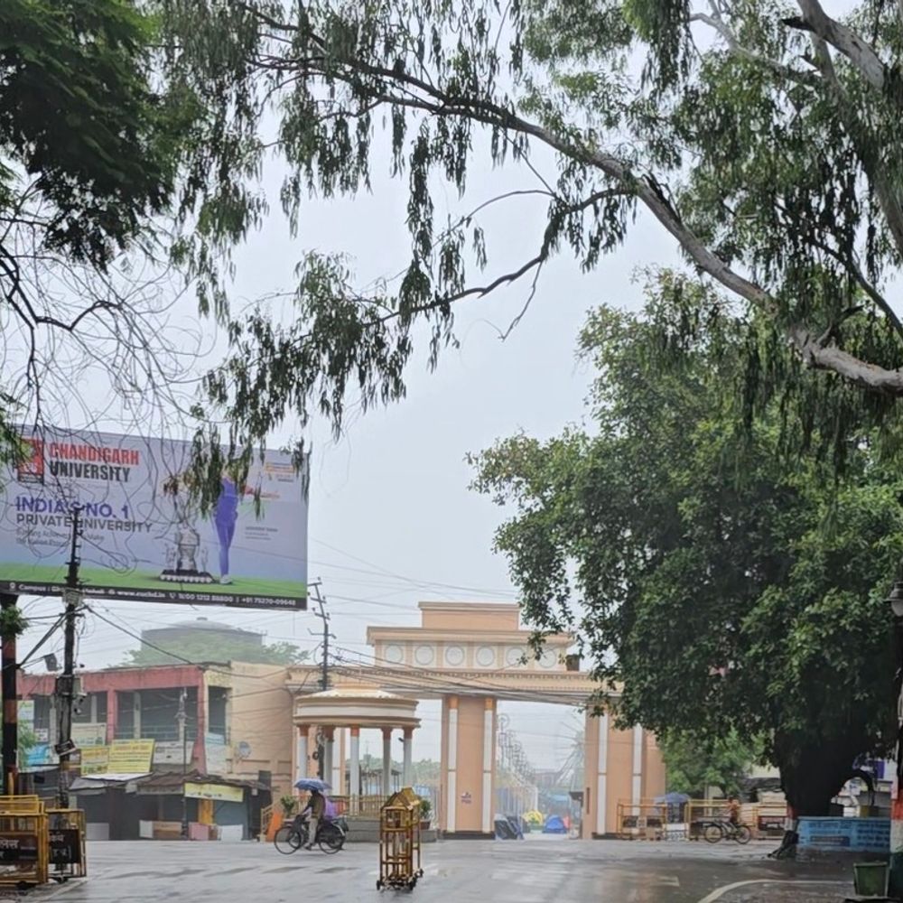 बिजनौर में दूसरे दिन भी झमाझम बारिश:गर्मी से राहत, किसानों के खिले चेहरे; तापमान में आई गिरावट