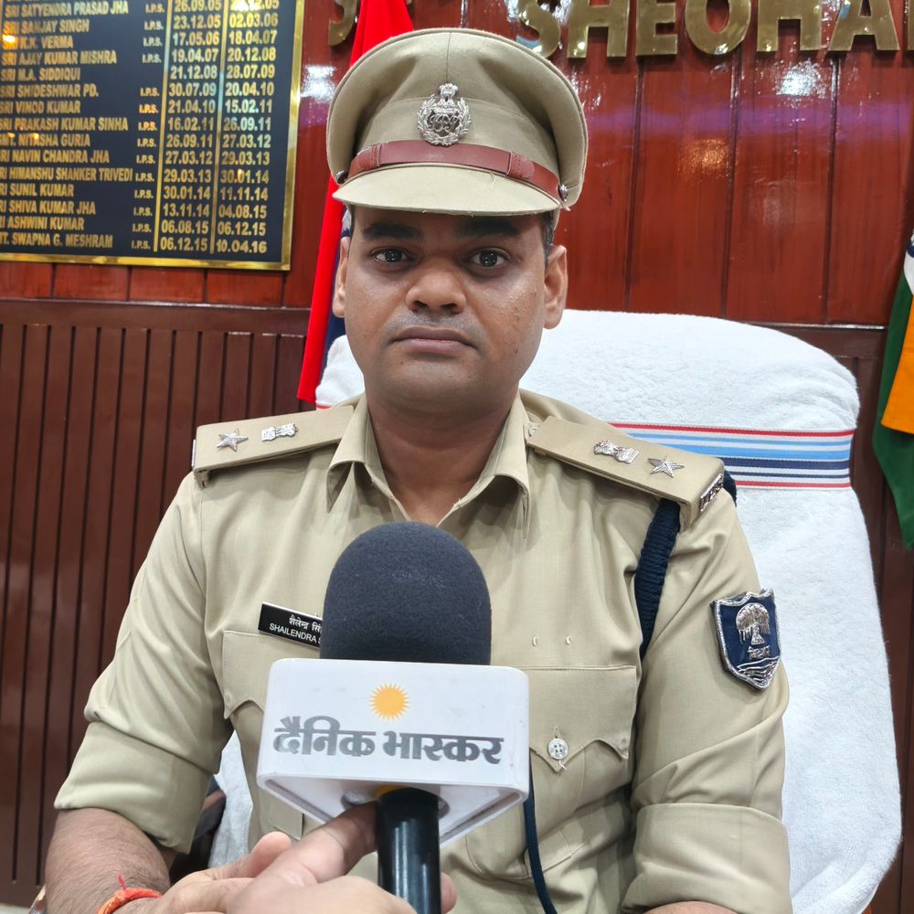 ऑर्केस्ट्रा में नाबालिगों से जबरन काम:शिवहर पुलिस ने 'ऑपरेशन सवेरा' में 2 को किया गिरफ्तार, बच्चियां मुक्त
