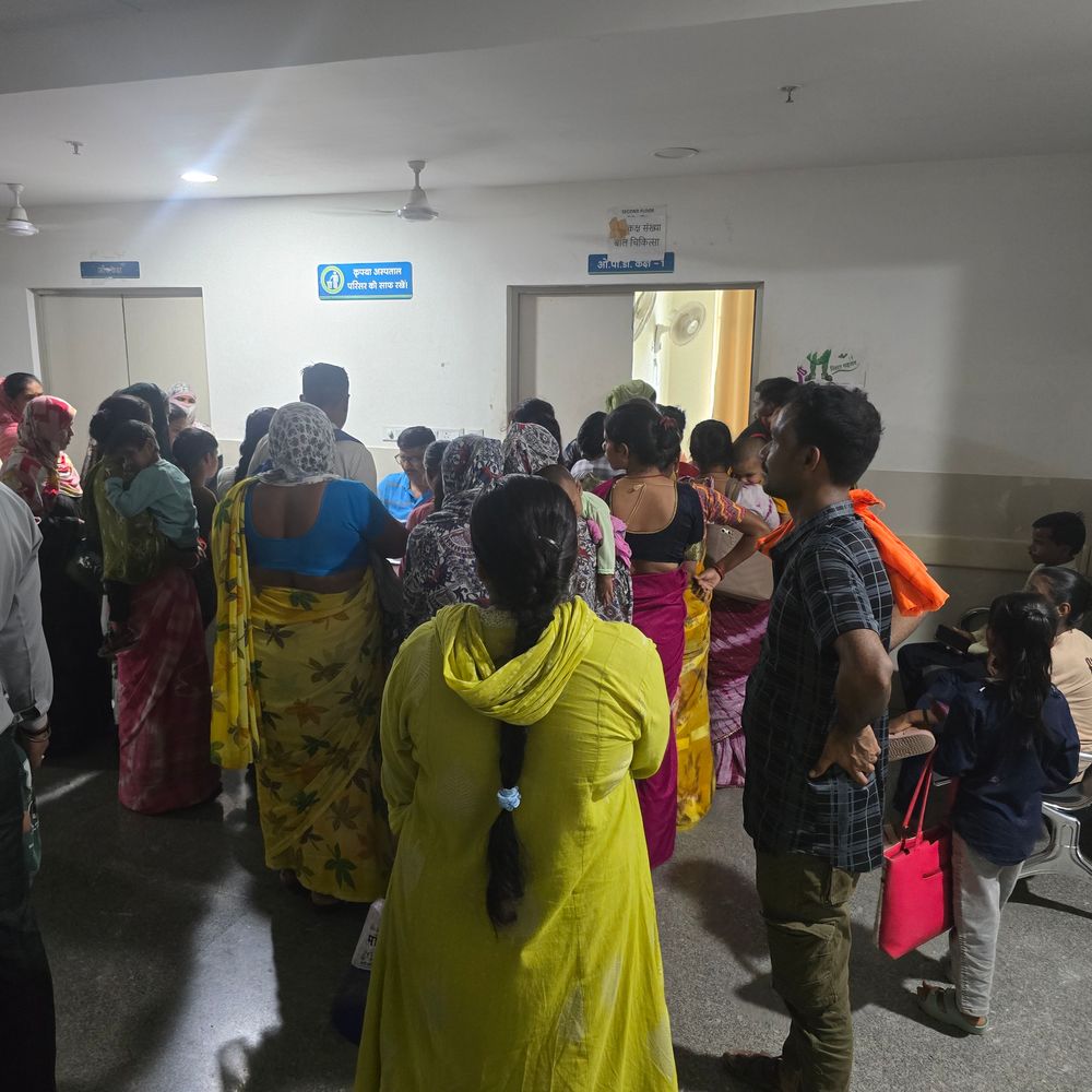 कानपुर देहात मेडिकल कॉलेज में पीडियाट्रिक इमरजेंसी शुरू होगी:बच्चों को मिलेगा 24 घंटे इलाज, गंभीर बच्चों पर दिया ज्यादा अधिक ध्यान