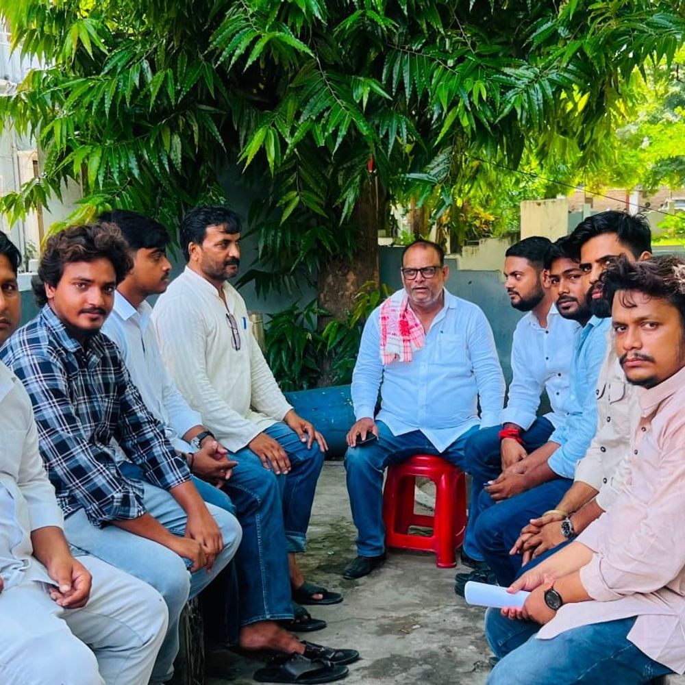 बलिया में 30 जुलाई को प्रतिभा सम्मान समारोह:चंद्रशेखर शताब्दी वर्ष में देवेन्द्र स्मृति संस्थान करेगा आयोजन