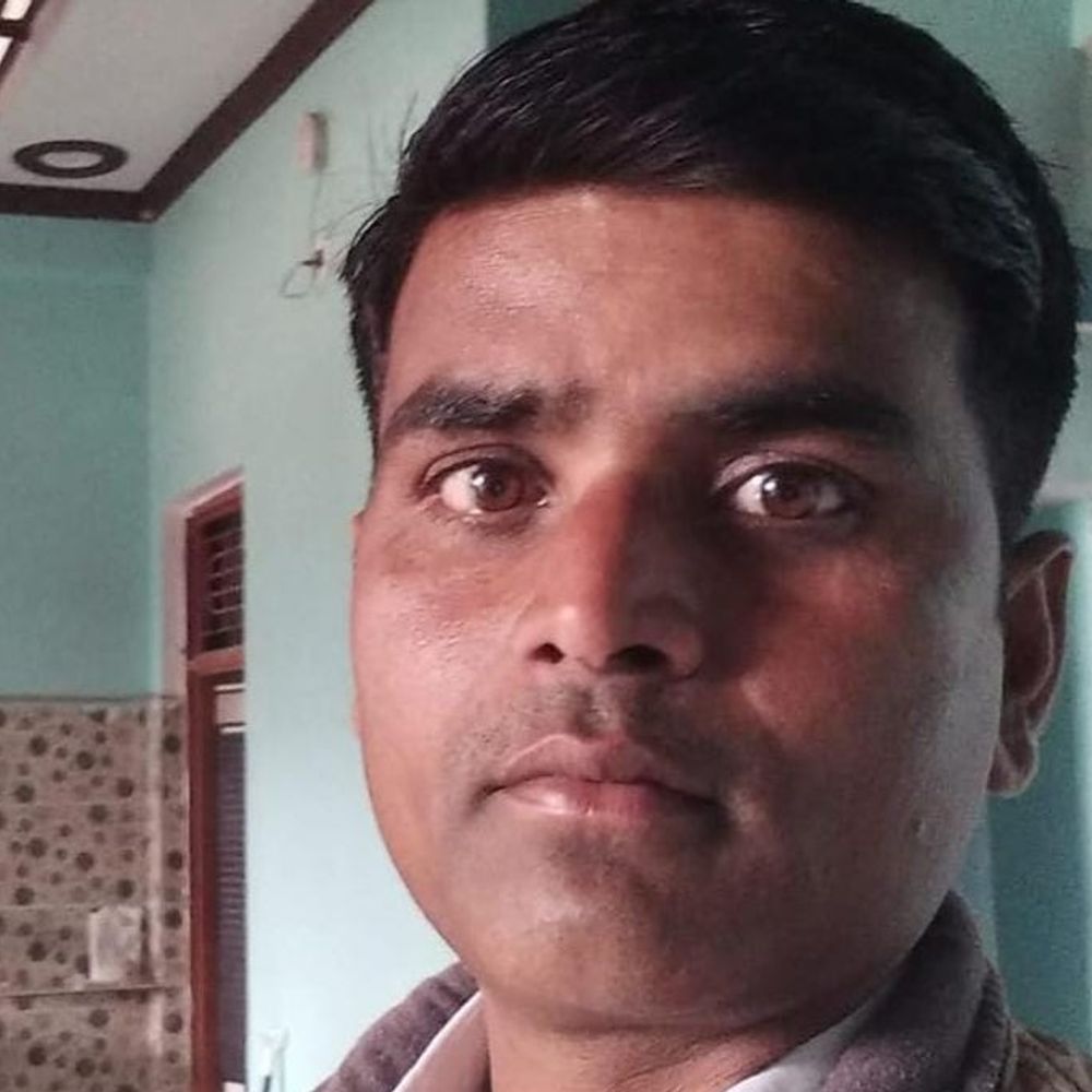 भैंस हटाने गए किसान की करंट लगने से मौत:फतेहपुर में बिजली के सपोर्ट तार में दौड़ रहा था करंट, विभाग पर लापरवाही का आरोप