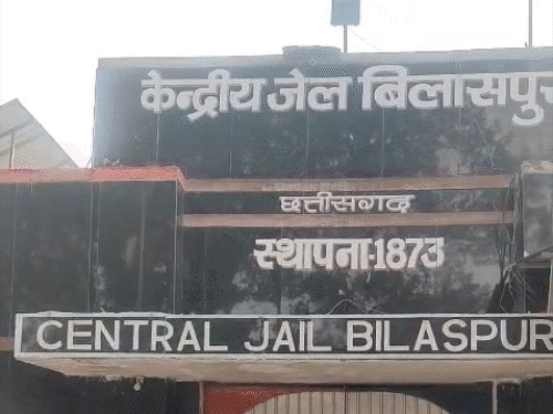 सेंट्रल-जेल की जलती भट्ठी में कूदकर कैदी ने जान दी:डबल मर्डर केस में उम्रकैद काट रहा था, महीनेभर में 5 बंदियों की मौत