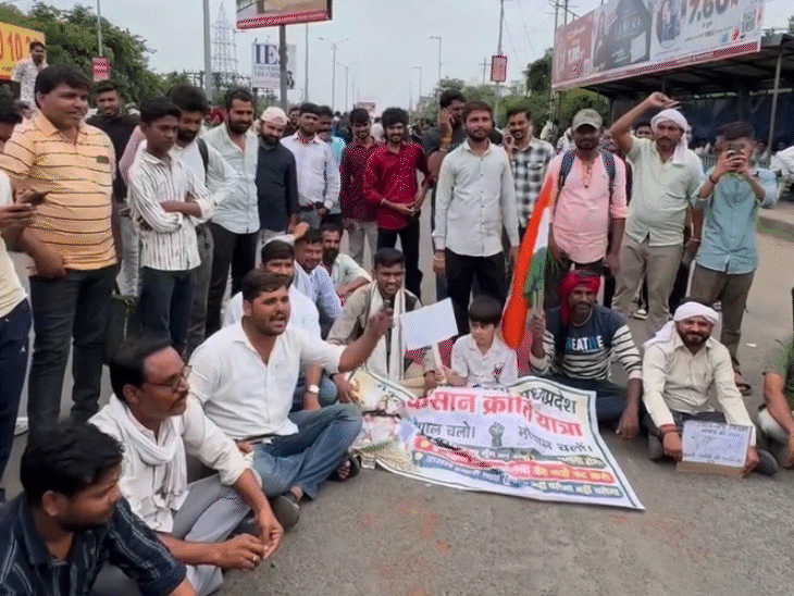 
                 किसान बोले- भोपाल पुलिस आई लव यू:बेरिकेड्स तोड़े पर पुलिस ज्यादा सख्त नहीं दिखी 
            