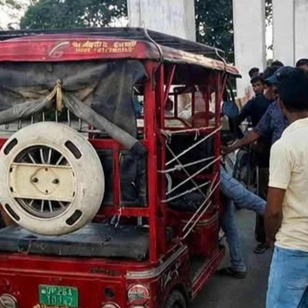 शाहजहांपुर में युवक ने नहर में लगाई छलांग:पैर कटने के बाद मानसिक तनाव में था, एनडीआरएफ टीम तलाश में जुटी