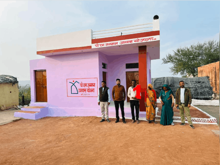 
                 913KM सड़कें मंजूर हुई...सरकार ने एक किमी भी नहीं बनाई:ट्राइबल हॉस्टल बनाने में भी नहीं ली रुचि, एमपी में केंद्र की स्कीम के हाल 
            