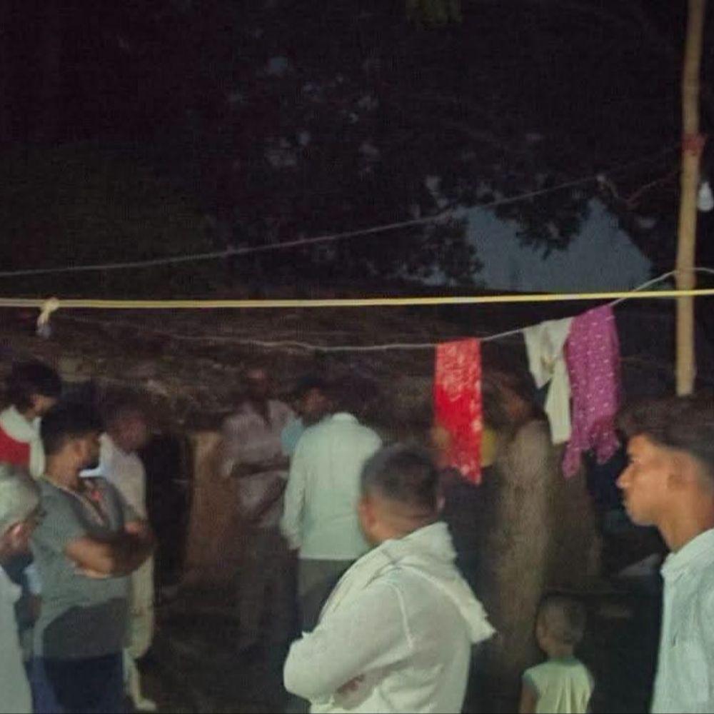 आजमगढ़ में युवती ने फांसी लगाकर दी जान:पति से झगड़े के बाद मायके में रहती थी, 2023 में हुई थी शादी
