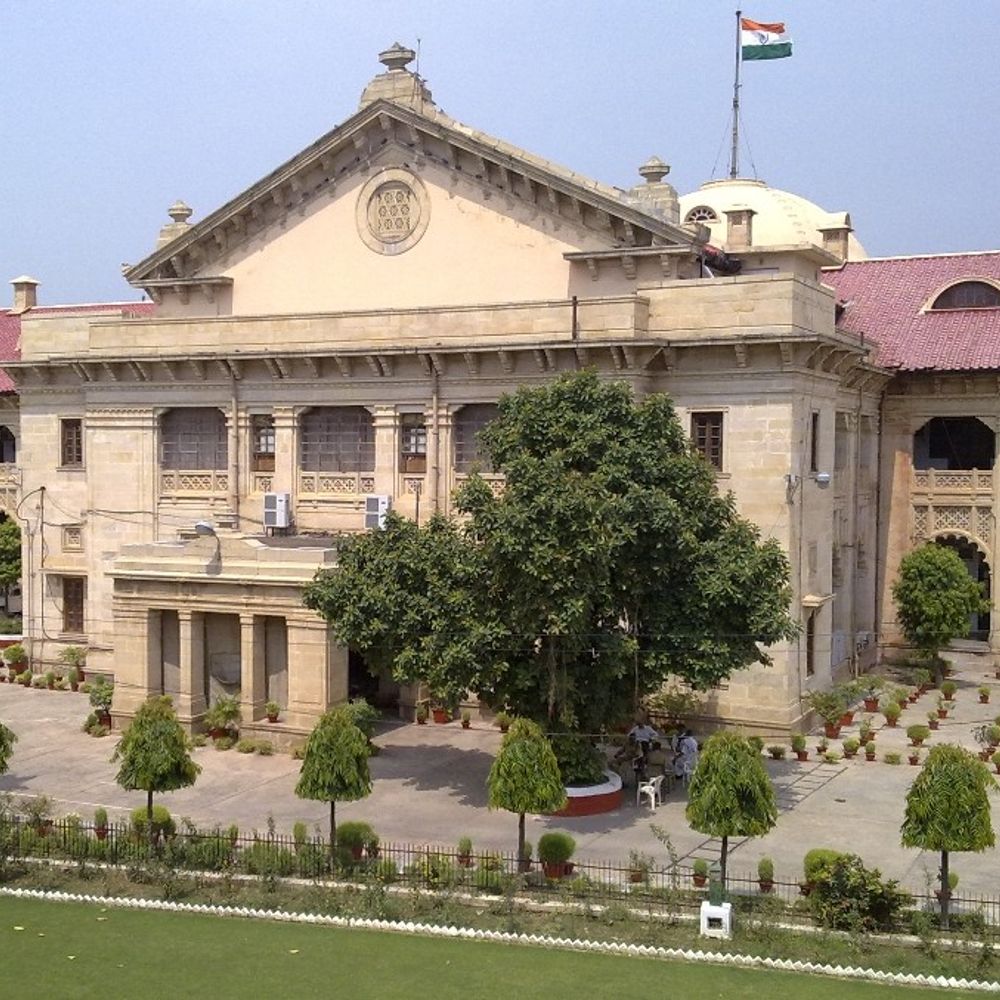 जौनपुर में दुल्हा हत्याकांड:एनकाउंटर में मारे गए रवि यादव के मकान पर बुलडोजर कार्रवाई पर रोक, 1 अक्टूबर को अगली सुनवाई