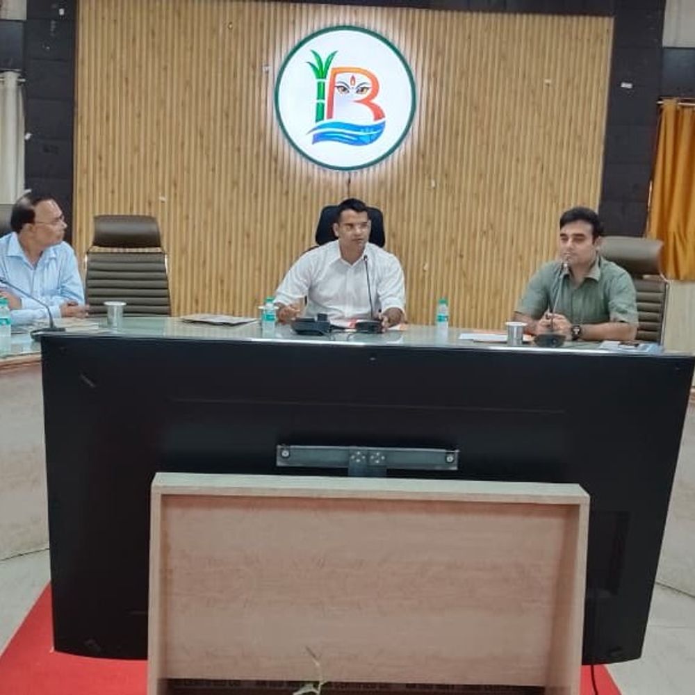 सभी संस्थानों को 15 दिन में ICC गठन के निर्देश:बलरामपुर में लापरवाही पर ₹1 लाख तक जुर्माना, लाइसेंस रद्द करने की चेतावनी