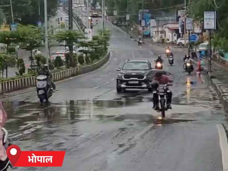 
                 संडे एमपी मानसून अपडेट: आधे भी नहीं भरे डैम:जबलपुर-ग्वालियर समेत 43 जिलों में सामान्य से कम बारिश; 5 में 10 इंच से भी कम 
            