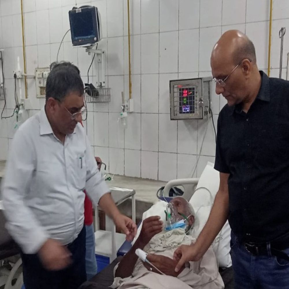 बलरामपुर अस्पताल में रविवार आधी रात को भी निगरानी:निदेशक खुद करेंगे निरीक्षण, डॉक्टरों और स्टाफ को सख्त निर्देश