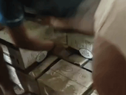 शराब डिपो के पूर्व मैनेजर समेत 3 के खिलाफ FIR:जांच में कम मिले थे देशी शराब के 573 कार्टन और 706 पैकेट