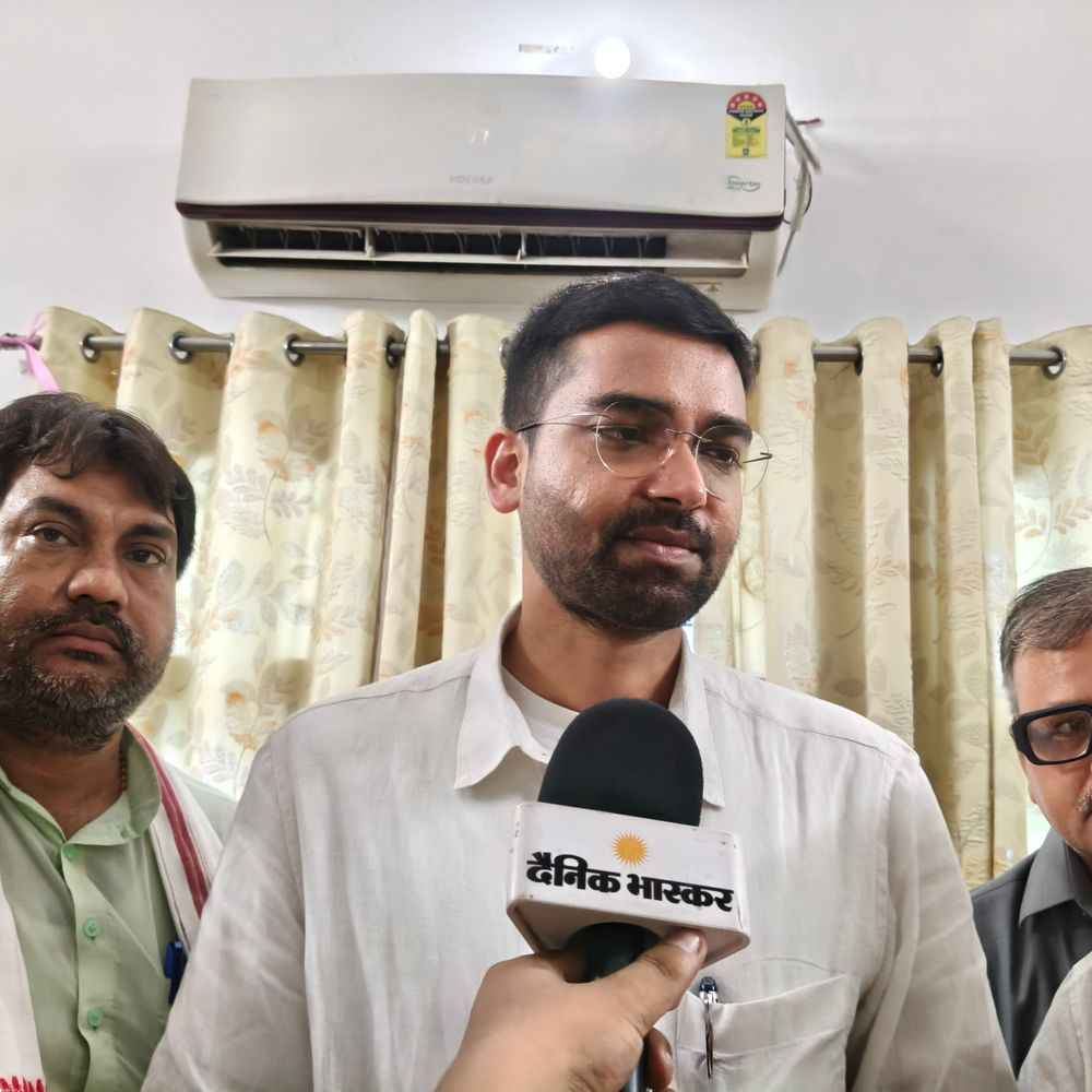परिसीमन के बाद होंगे पंचायत चुनाव:शिवहर में 17 पंचायत सरकार भवन निर्माणाधीन, 7,810 सोलर स्ट्रीट लाइटें लगीं