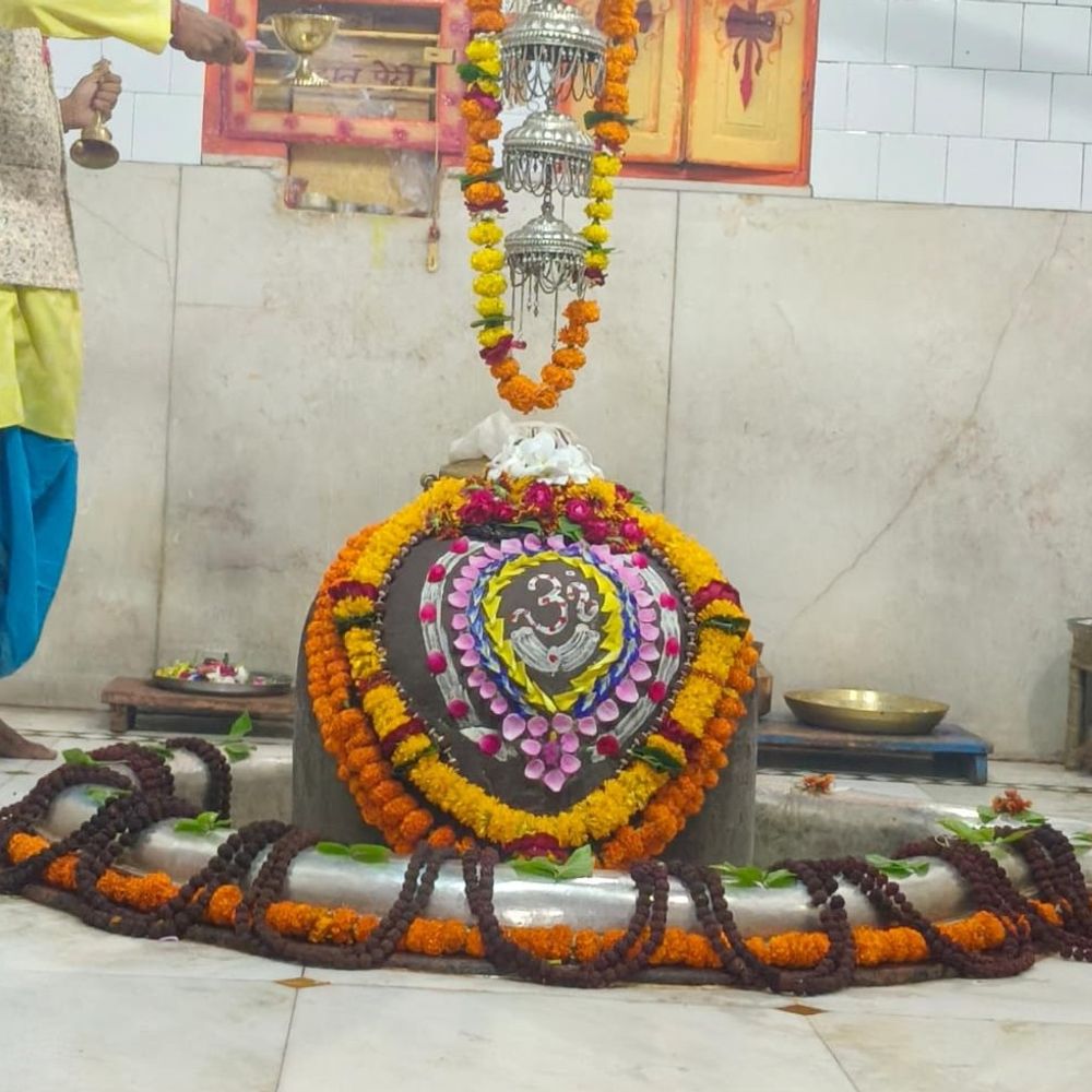 सावन के पहले सोमवार जागेश्वरधाम में पहुंचे हजारों श्रद्धालु:सुरक्षा में 100 जवान, 60 CCTV कैमरे; पंडित बोले-1 लाख भक्तों की पहुंचने की संभावना