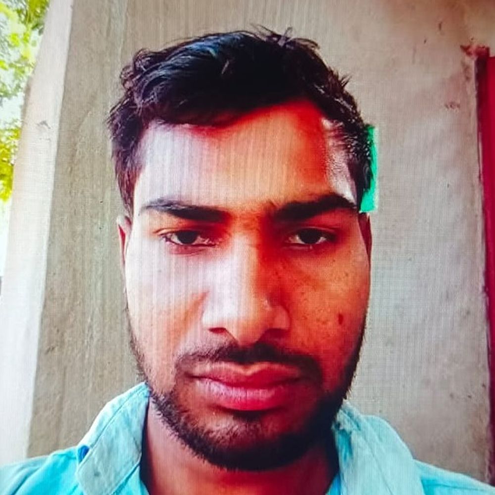 कानपुर देहात में डीसीएम से टकराकर कावड़ यात्री की मौत:दूसरा साथी गंभीर रूप से घायल, डीसीएम चालक वाहन छोड़कर मौके