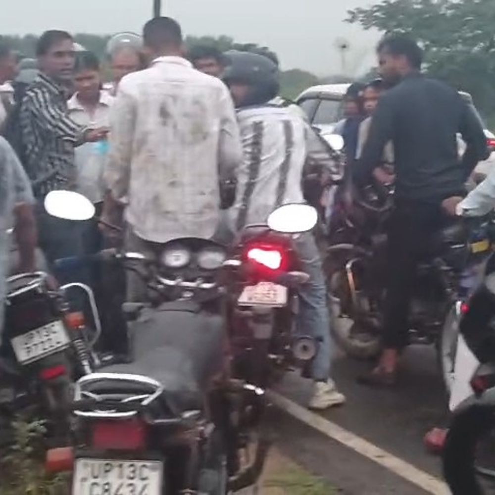 दादरी में ऑटो नहर में गिरा, पांच घायल:एक ही परिवार के सदस्य, नजदीकी अस्पताल भेजा गया