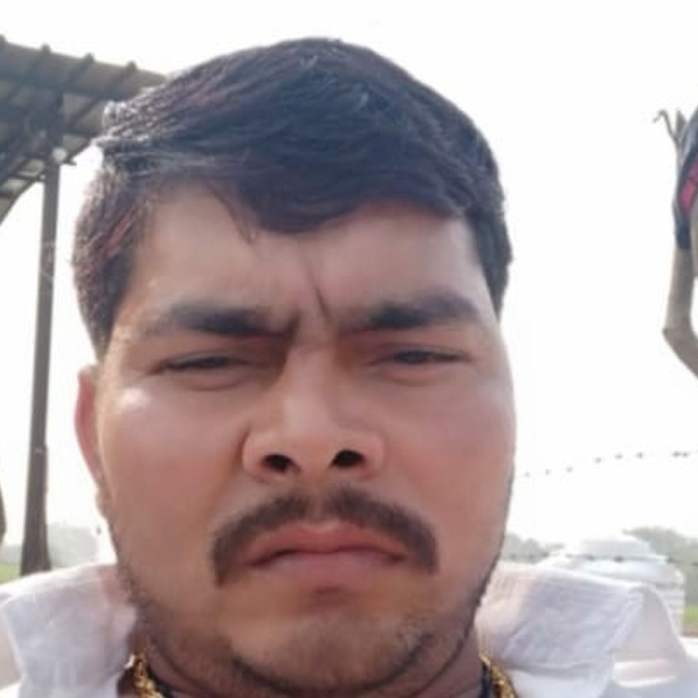 बांदा में हिस्ट्रीशीटर की पत्थर से कूंचकर हत्या:पार्टी में विवाद के दौरान 2 साथियों पर हत्या का आरोप, पुलिस ने जांच टीम गठित की