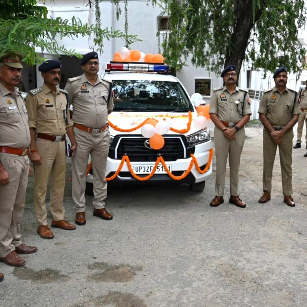 देवरिया पुलिस को मिला पहला इंटरसेप्टर वाहन:ओवरस्पीडिंग, शराब पीकर ड्राइविंग पर होगी सख्त निगरानी