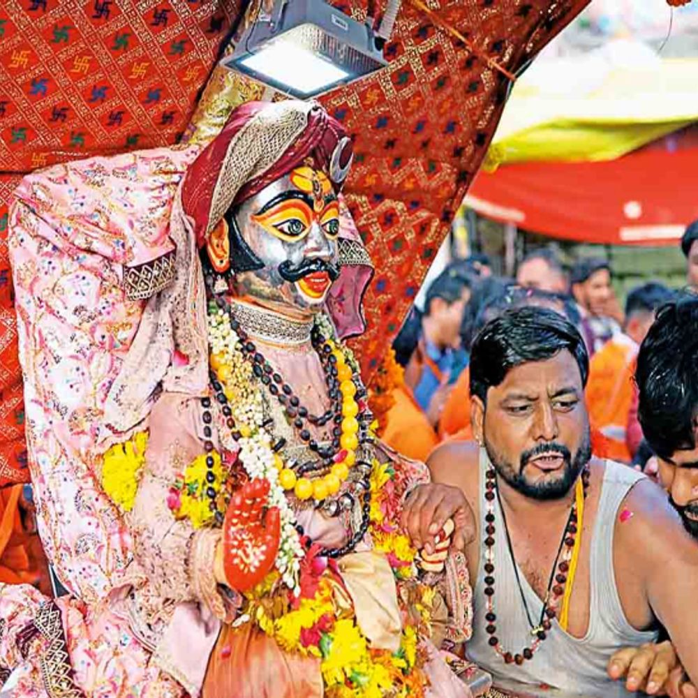 
                 महाकालेश्वर:सवारी में 6.13 लाख श्रद्धालुओं ने किए दर्शन 
            