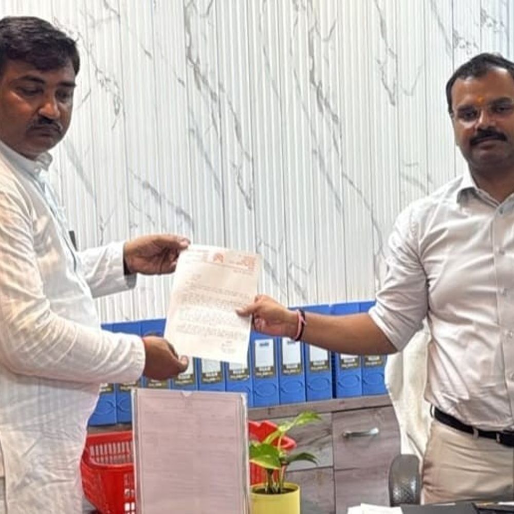 जोन-1 की समीक्षा बैठक से बागी पार्षद विकास जायसवाल बाहर:नगर आयुक्त से जांच की मांग, बोले- जनहित के मुद्दों से बचने की साजिश