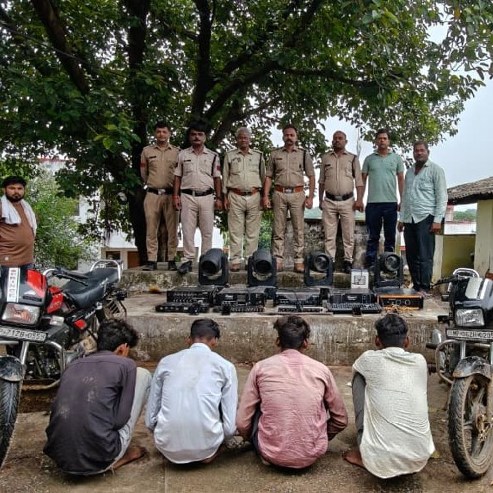 निवाड़ी में 48 घंटे में DJ चोरी का खुलासा:7.53 लाख का सामान बरामद, 3 आरोपी गिरफ्तार; खेत में छिपाकर रखा चोरी का माल