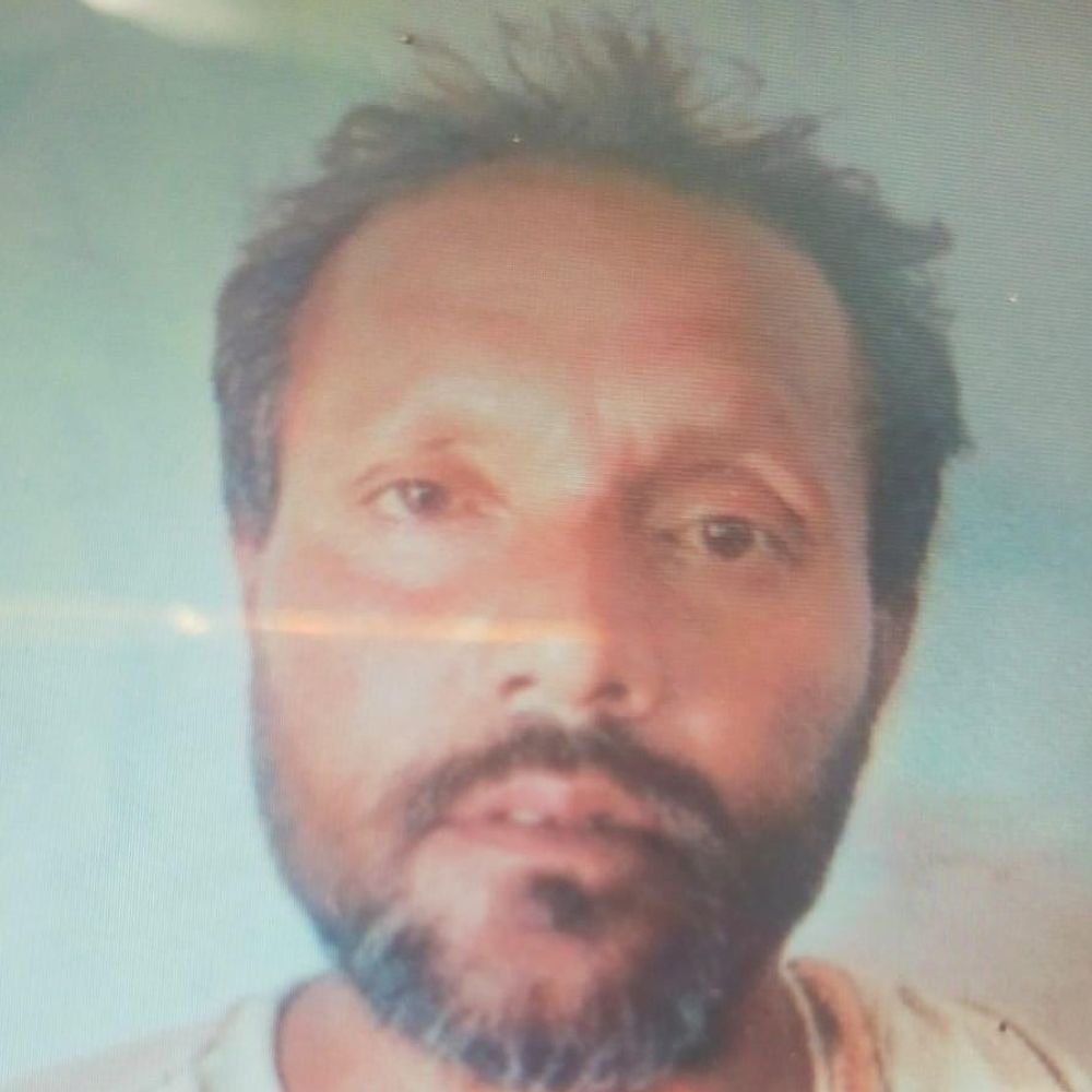 फर्रुखाबाद में झाड़ियों में मिला युवक का शव:31 जुलाई को गोवा से लौटा था, रास्ते से हुआ लापता