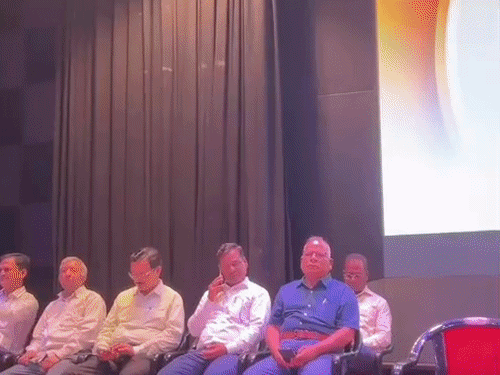 DDU का 45वां दीक्षांत समारोह आज:टॉपर्स को राज्यपाल करेंगी सम्मानित, 85 मेधावियों को मिलेंगे 172 मेडल