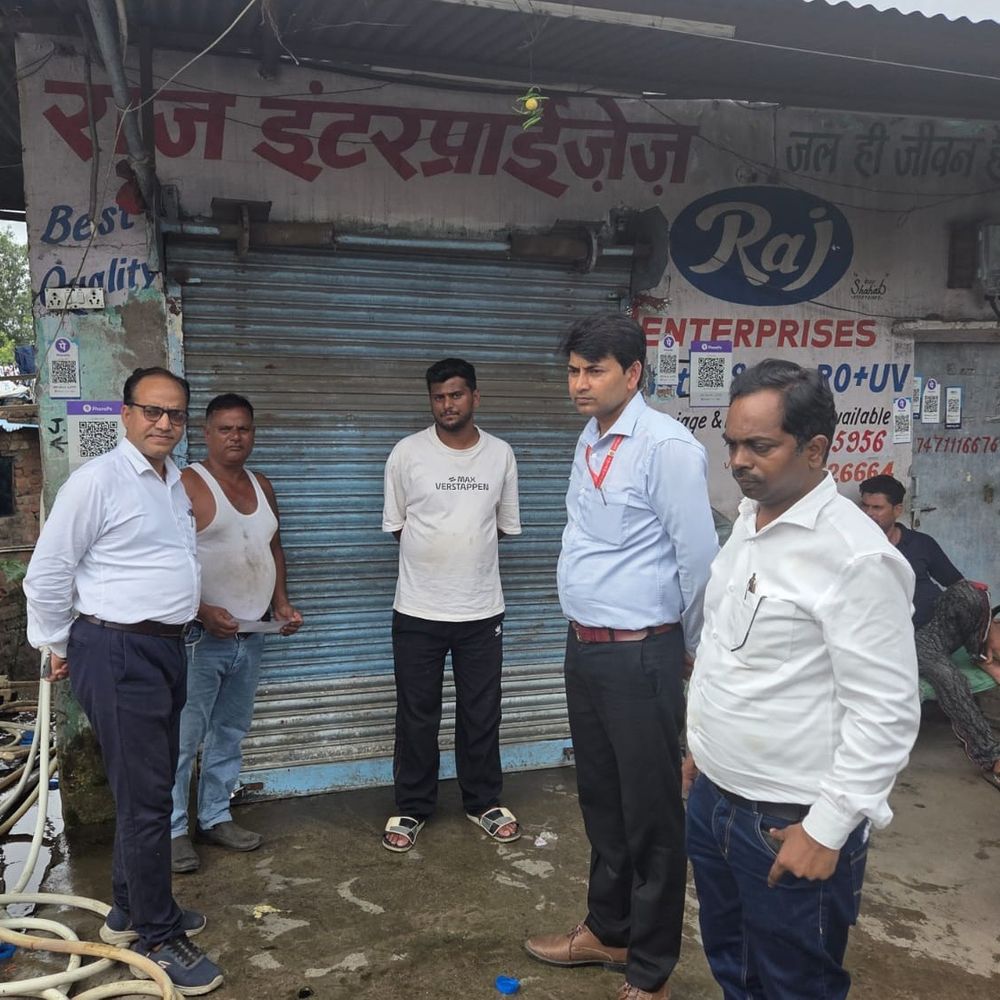 
                 भोपाल में प्रोसेस्ड वाटर यूनिट पर बड़ी कार्रवाई:बिना खाद्य लाइसेंस संचालित हो रही थी यूनिट; तत्काल बंद कराई 
            