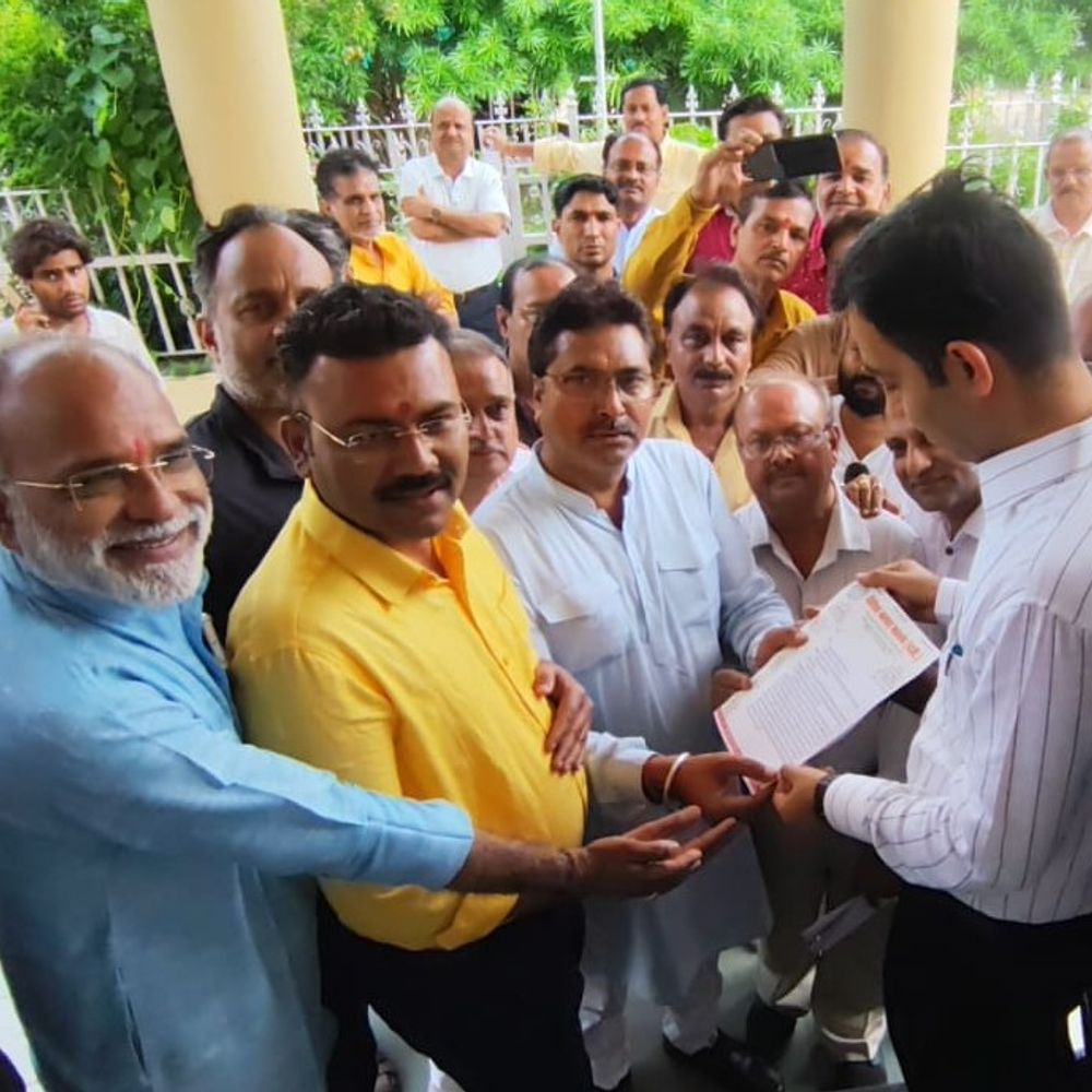 विदिशा लूटकांड के बाद व्यापारियों में आक्रोश:  एसपी को सौंपा ज्ञापन; आरोपियों पर 30 हजार का इनाम – Vidisha News