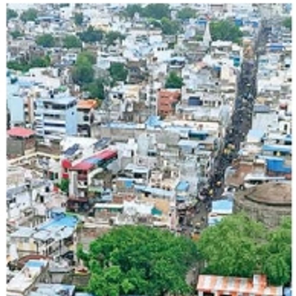 
                 फिर बढ़ाई ​​तिथि, 10 को खोलेंगे टेंडर 
            