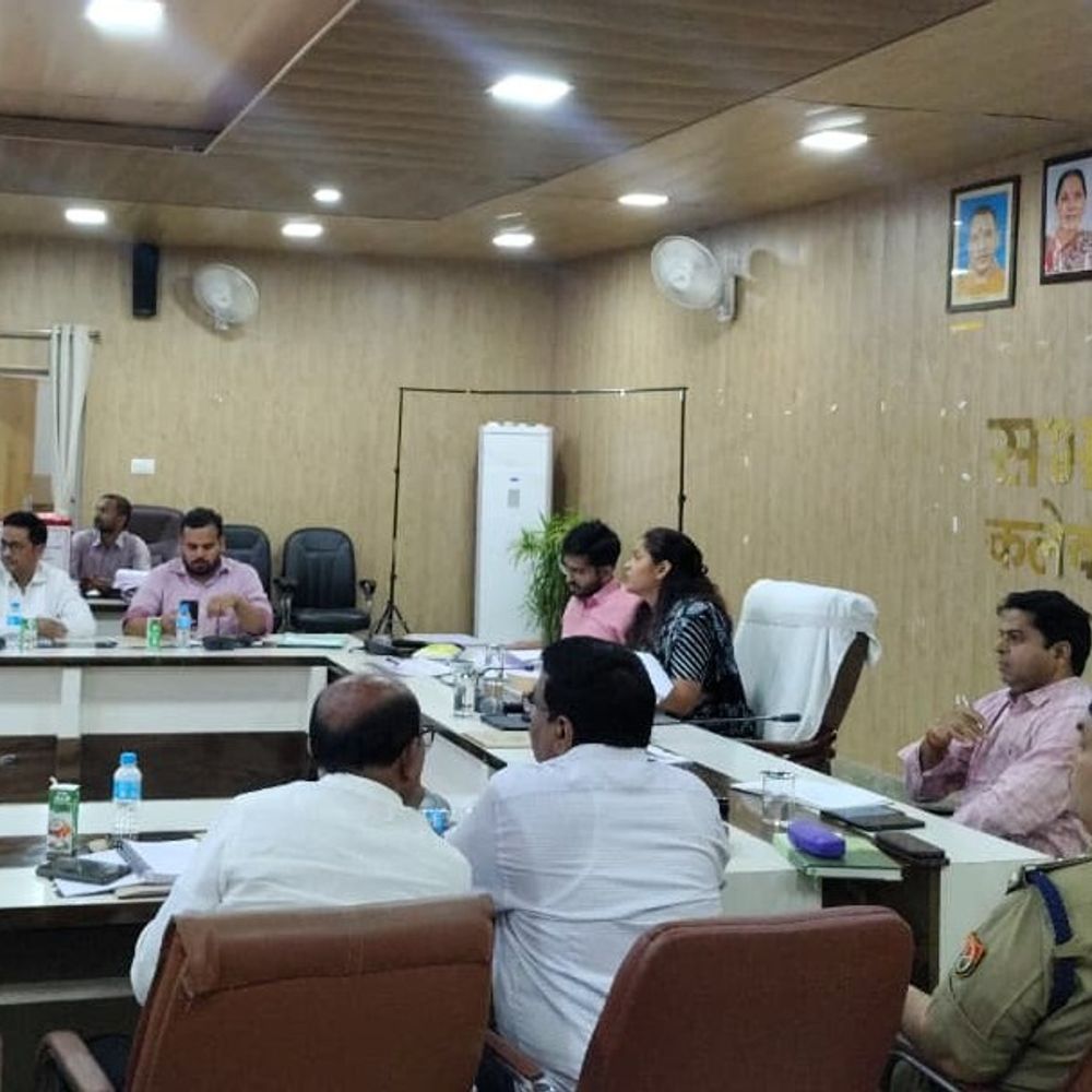 श्रावस्ती में बाढ़ को लेकर प्रशासन अलर्ट:कंट्रोल रूम सक्रिय, बच्चों को जलाशयों से दूर रखने की अपील