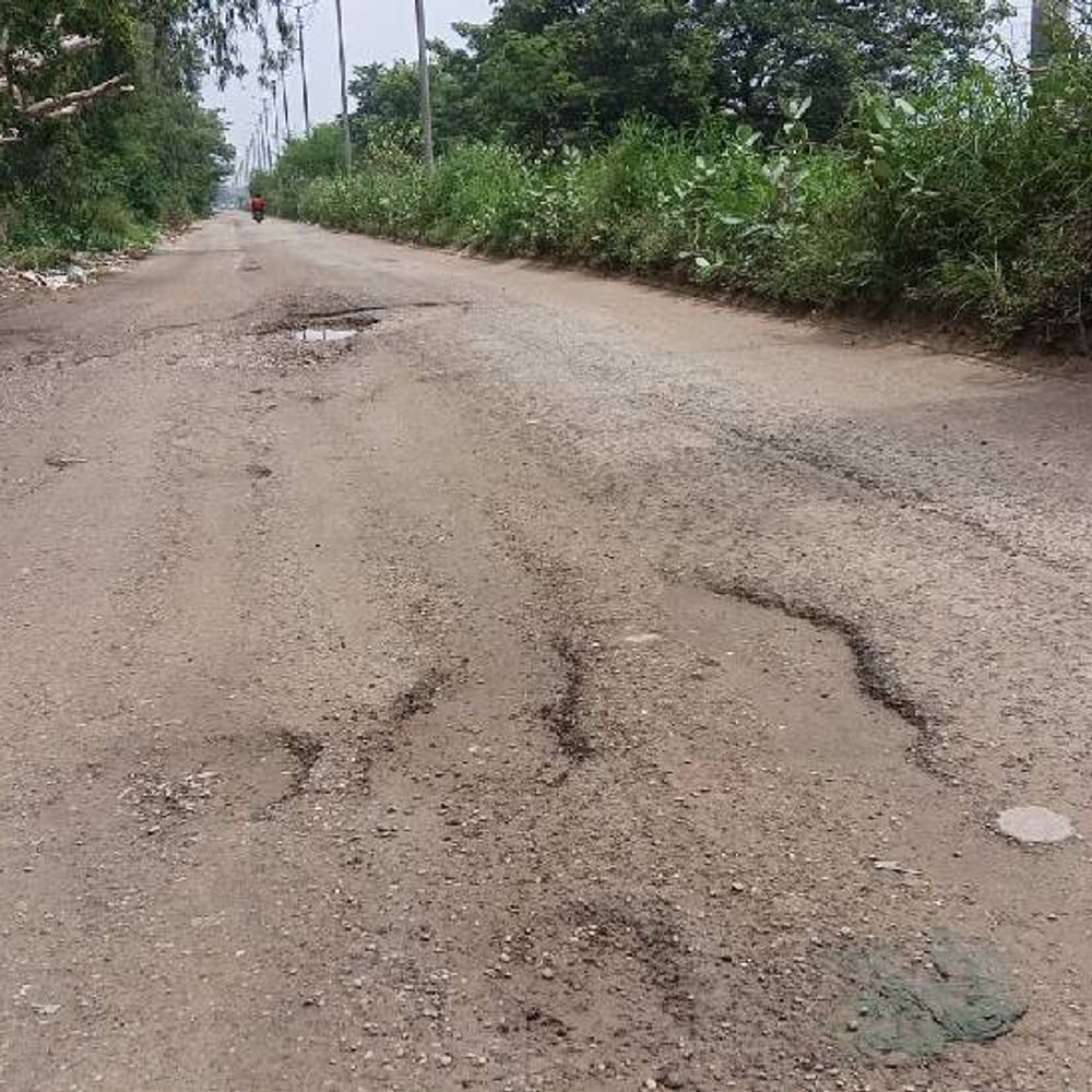 नोएडा से यमुना एक्सप्रेस-वे तक बनेगा नया लिंक रोड:पुश्ता रोड का 10 किमी होगा विस्तार, 200 करोड़ से चार लेन सड़क का होगा निर्माण
