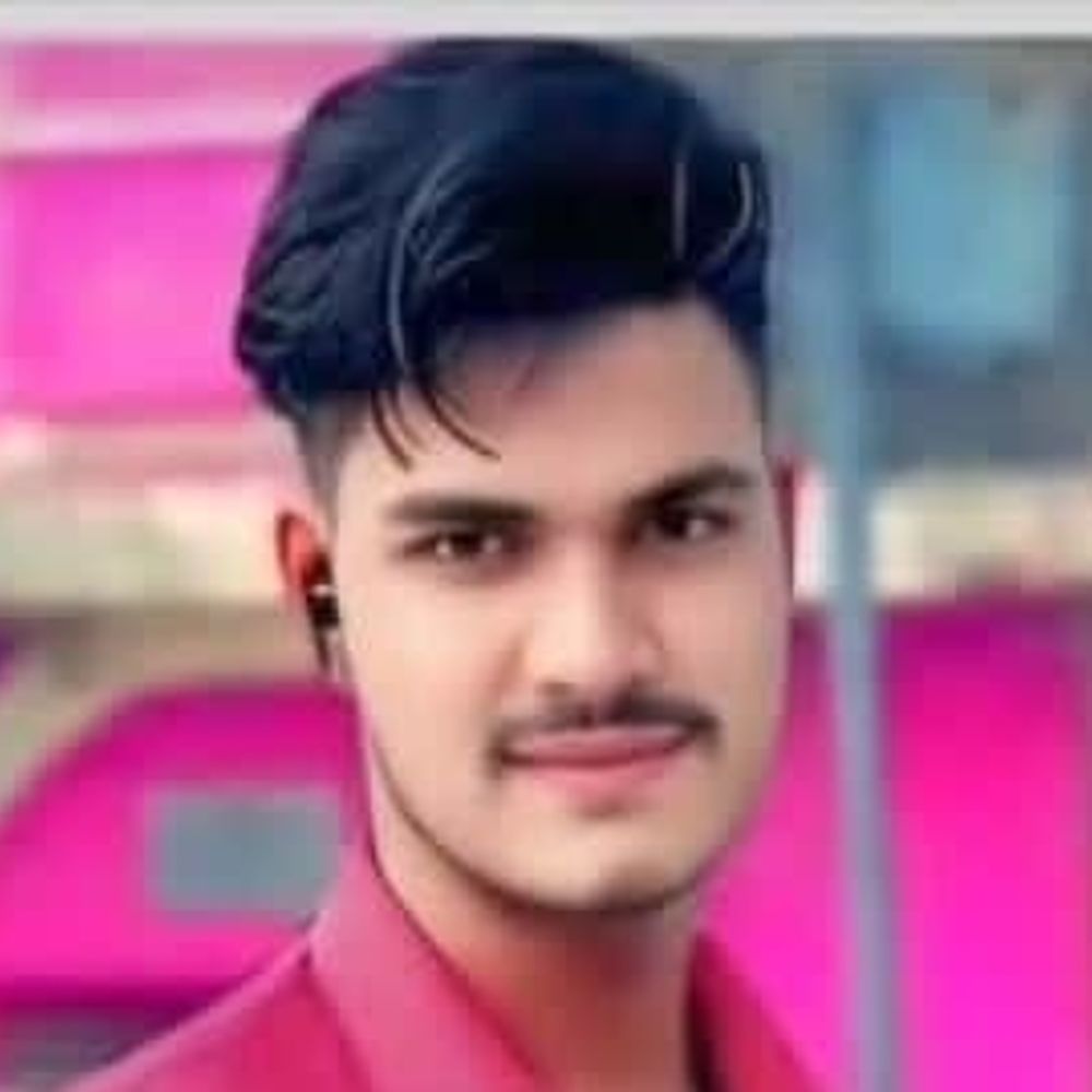 एटा में सांप ने युवक को डसा, मौत:कमरे में सोते समय तबीयत बिगड़ी, इलाज के दौरान दम तोड़ा