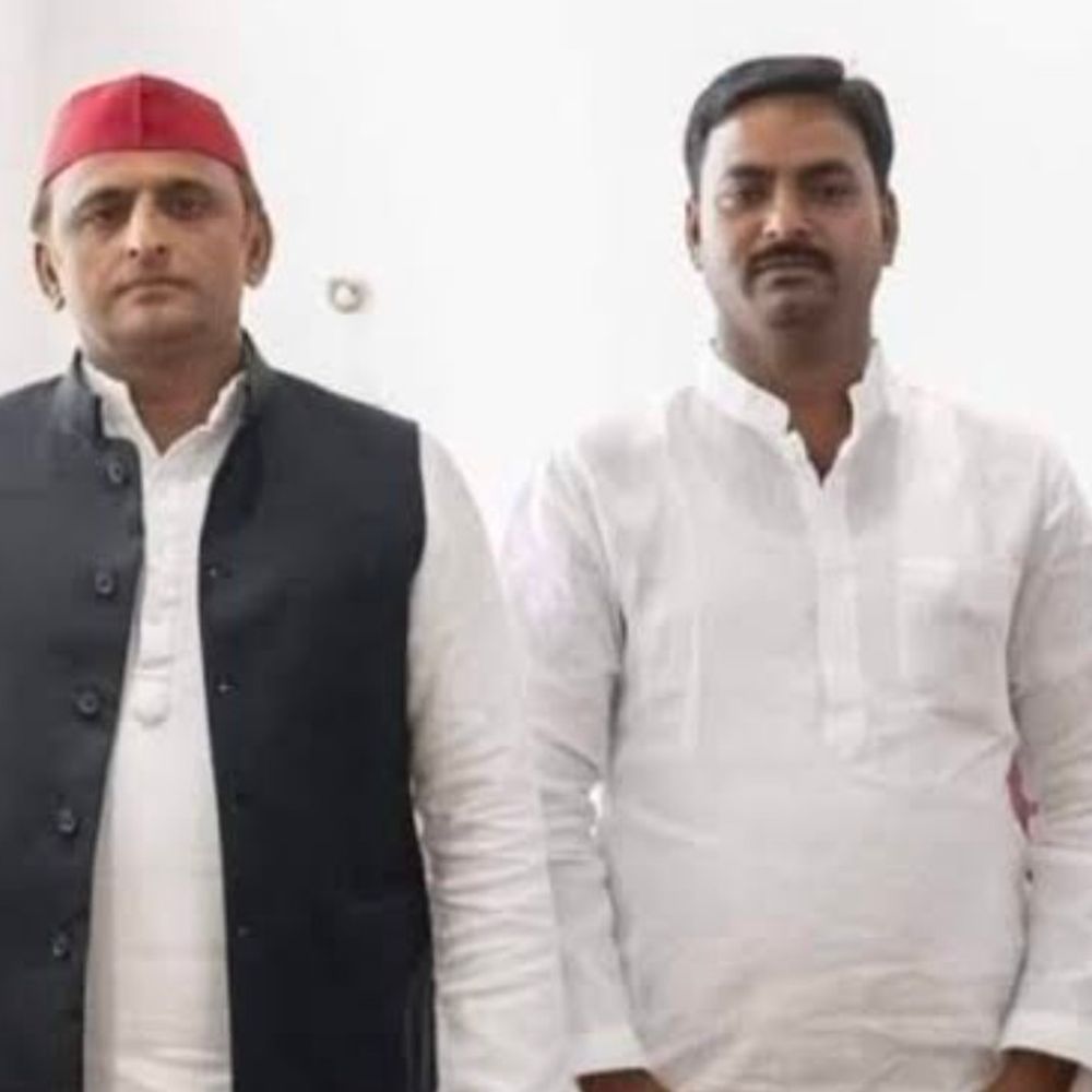 प्रतापगढ़ पूर्व सपा जिलाध्यक्ष छविनाथ यादव पर गबन का केस:परिवार के कई सदस्यों पर भी FIR, विकास कार्यों में हेराफेरी का आरोप