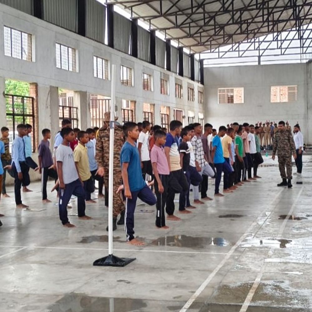 प्रयागराज एनआईसी में NCC भर्ती:305 छात्रों ने लिया भाग, 103 सीटों के लिए हुई चयन प्रक्रिया