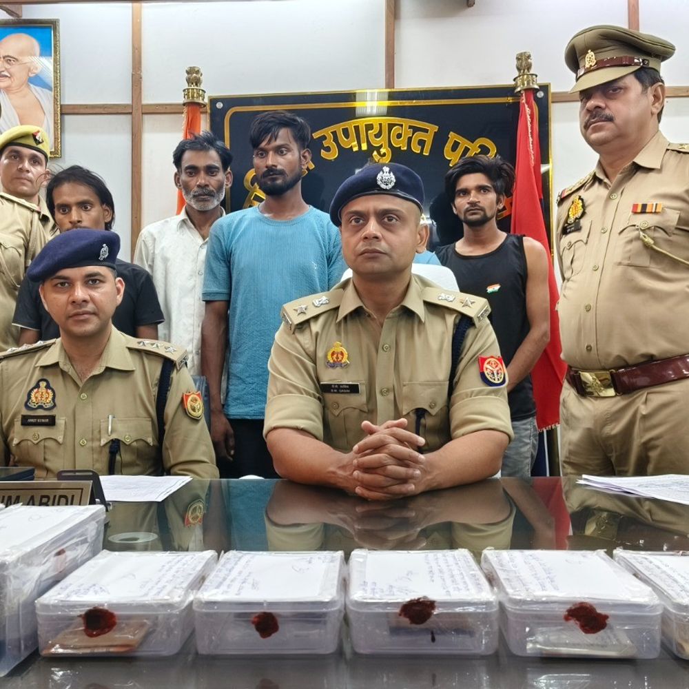 कानपुर में अंतरजनपदीय गिरोह का पर्दाफाश:ट्यूबवेल-ट्रांसफार्मर के पार्ट्स चोरी करने वाले पांच शातिर गिरफ्तार