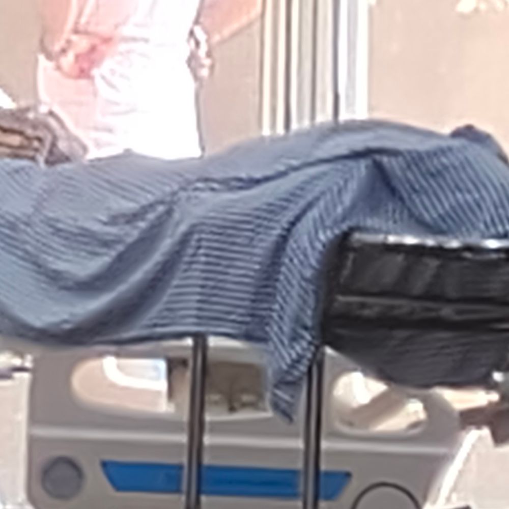 देवरिया में कुएं में गिरने से युवक की मौत:चार घंटे बाद निकाला शव, पुलिस पहचान में जुटी