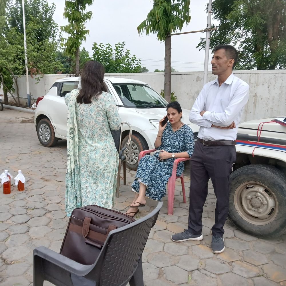 पिकअप में 2420 लीटर पेट्रोलियम पदार्थ पकड़ा:11 ड्रमों में भरकर पलवल से ला रहा था चालक, न बिल मिला न लाइसेंस; आरोपी गिरफ्तार
