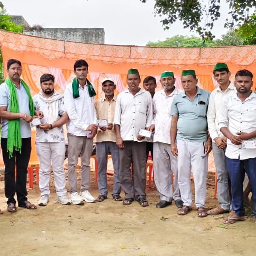 किसानों की समस्याओं को लेकर भाकियू बीआरएसएस की बैठक:संभल में गांव-गांव संगठन मजबूत करने का फैसला, नई कार्यकारिणी गठित