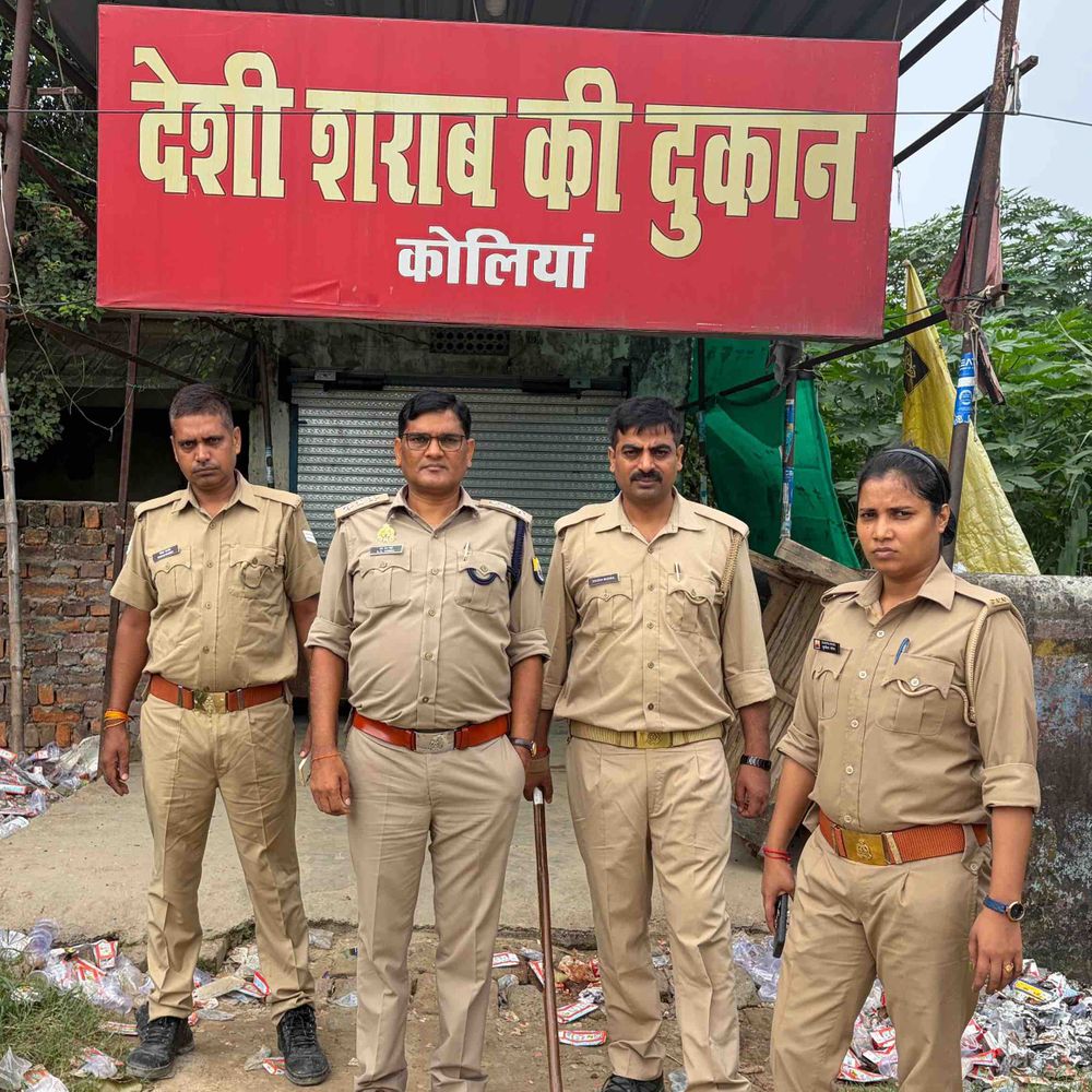 गोरखपुर में 75 लीटर कच्ची शराब बरामद:शराब माफियाओं पर कड़ा एक्शन, एक पर FIR