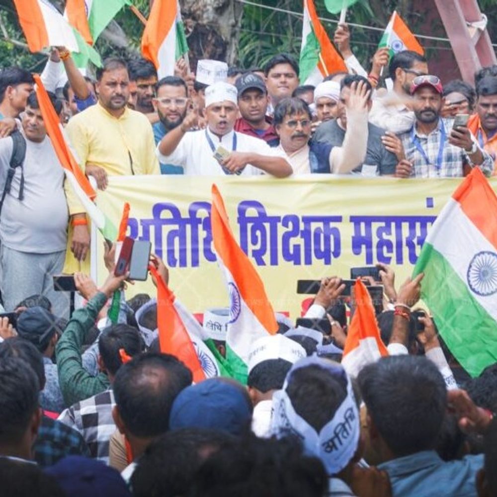 
                 नेटवर्क विहीन स्कूलों के अतिथि शिक्षकों की मांगी जानकारी:री-ज्वाइनिंग और लंबित मानदेय पर विभाग सक्रिय, डीपीआई ने सभी डीईओ को लिखा पत्र 
            
